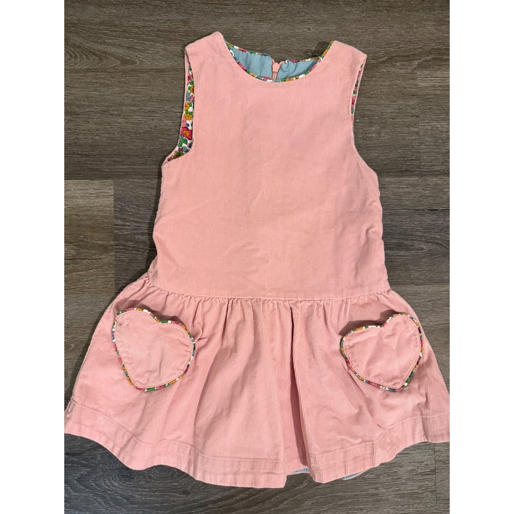 Mini Boden Girls Pink Corduroy Heart Pocket Jumper Dress Floral Trim Size 4T-5T - Picture 6 of 10